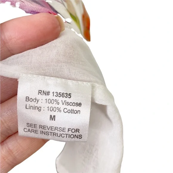 Anthropologie Love Sam Floral Cold Shoulder Flutter Sleeve Blouse Medium - Picture 12 of 12